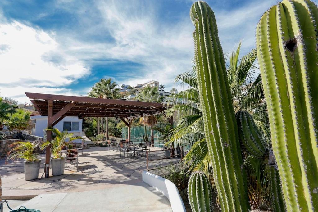 Holiday home Casa Flamingo Cabo Luxurious Home, Spacious In El Pedregal Gated Community *